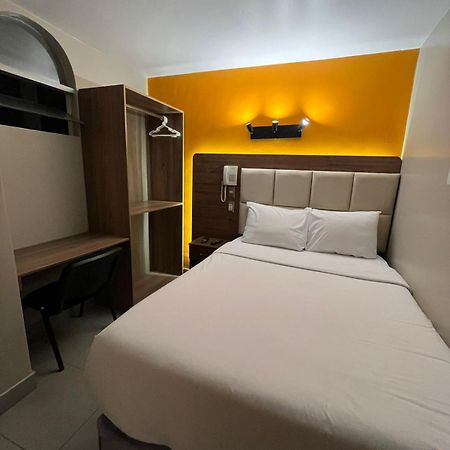 Hotel Residencial Alfa Lima Exterior photo